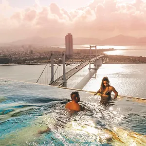 ***** Hotel Wyndham Golden Bay Vietnam
